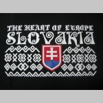 Slovakia - Slovensko olympijské pánske tričko s obojstrannou potlačou "Čičmany ", 100%bavlna, značka Fruit of The Loom, čičmanské vzory a motívy